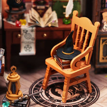 Cargar imagen en el visor de la galería, Casa Miniatura Estudio Mágico