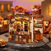 Cargar imagen en el visor de la galería, Casa Miniatura Chocolate de Henry