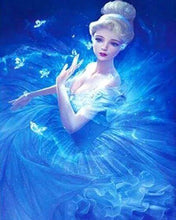 Cargar imagen en el visor de la galería, Punto De Cruz Diamante - Punto De Cruz Diamante - Princesa En Azul - Figuredart - Punto De Cruz Diamante Romanticismo Romántico