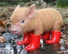 Cargar imagen en el visor de la galería, Punto De Cruz Diamante - Punto De Cruz Diamante - Piglet Y Botas Rojas - Figuredart - Mascotas Punto De Cruz Diamante Animales
