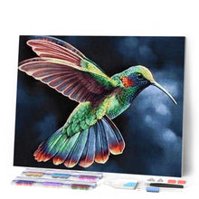 Cargar imagen en el visor de la galería, Punto De Cruz Diamante - Punto De Cruz Diamante - Colibrí En La Noche - Figuredart - Mascotas Punto De Cruz Diamante Animales