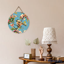 Cargar imagen en el visor de la galería, Diamond Painting en Disco de Madera - Pájaro en una rama