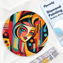 Cargar imagen en el visor de la galería, Diamond Painting en Disco de Madera - Mujer Abstracta al Estilo Picasso
