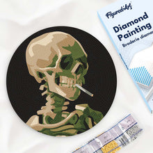 Cargar imagen en el visor de la galería, Diamond Painting en Disco de Madera - Van Gogh - Cráneo con Cigarrillo