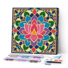 Cargar imagen en el visor de la galería, Mini Diamond Painting 25x25cm Figured'Art - Mandala de loto