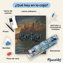 Cargar imagen en el visor de la galería, Diamond Painting - Hogwarts en llamas - Harry Potter 40x50cm con bastidor montado