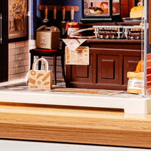 Cargar imagen en el visor de la galería, Casa Miniatura - Casa panadería de mantequilla