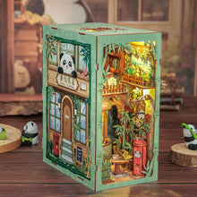 Cargar imagen en el visor de la galería, Book Nook - La Librería del Panda