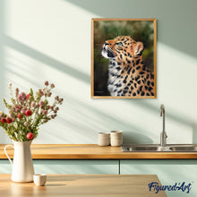 Cargar imagen en el visor de la galería, Pintar por números Leopardo curioso Figured'Art Intermedio Novedades Animales Leopardos