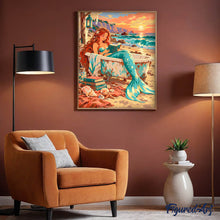 Cargar imagen en el visor de la galería, Sirena leyendo junto al mar al atardecer