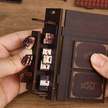 Cargar imagen en el visor de la galería, Book Nook - La Casa de los Dulces