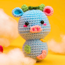 Cargar imagen en el visor de la galería, Kit Amigurumi - Vaca Azul Figured'Art