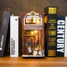Cargar imagen en el visor de la galería, Book nook - Casa del Café