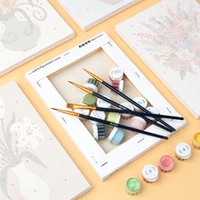 Cargar imagen en el visor de la galería, Mini Pintar por números 15x20cm (6 piezas) - Jarrones Florales