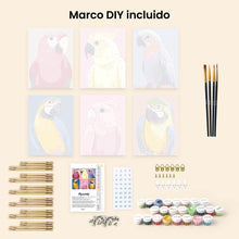 Cargar imagen en el visor de la galería, Mini Pintar por números 15x20cm (6 piezas) - Plumas Tropicales