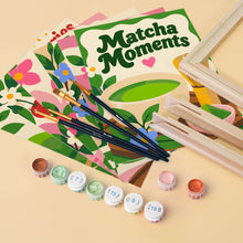 Cargar imagen en el visor de la galería, Mini Serie Pintar por números 15x20cm (6 piezas) - Hora del Matcha