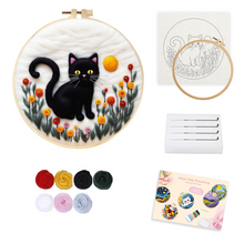 Cargar imagen en el visor de la galería, Kit de needle felting - Gato Negro