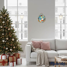 Cargar imagen en el visor de la galería, Pintar por Números en Disco de Madera - Corona y Papá Noel