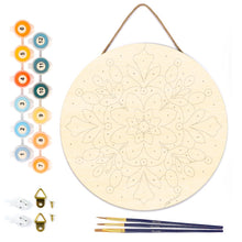 Cargar imagen en el visor de la galería, Pintar por Números en Disco de Madera - Mandala de invierno