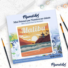 Cargar imagen en el visor de la galería, Mini Pintura por Números 20x20cm con bastidor Póster de Viaje Malibú