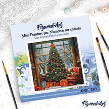 Cargar imagen en el visor de la galería, Mini Pintura por Números 20x20cm con bastidor Árbol de Navidad en el Salón