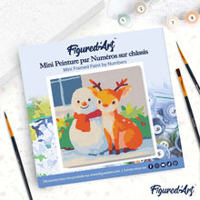 Cargar imagen en el visor de la galería, Mini Pintura por Números 20x20cm con bastidor - Amigos navideños