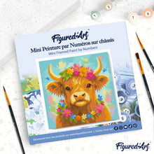 Cargar imagen en el visor de la galería, Mini Pintura por Números 20x20cm con bastidor - Highland Cow reina del jardín