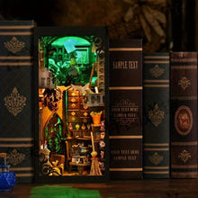 Cargar imagen en el visor de la galería, Book Nook - La Casa del Hechicero