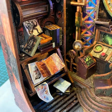 Cargar imagen en el visor de la galería, Book Nook - 10 000 Leguas Bajo el Mar