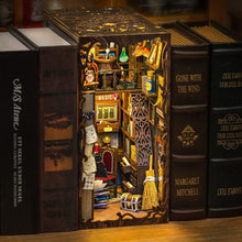 Cargar imagen en el visor de la galería, Book Nook - Farmacéutico Mágico