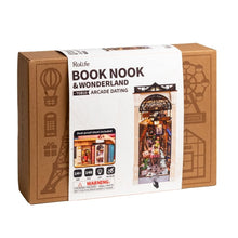 Cargar imagen en el visor de la galería, Book Nook Cita en la Galería de Juegos