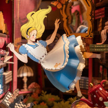 Cargar imagen en el visor de la galería, Book nook - Aventura de Alicia