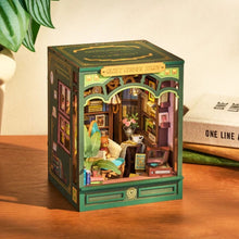 Cargar imagen en el visor de la galería, Book Nook - Estudio del rincón tranquilo