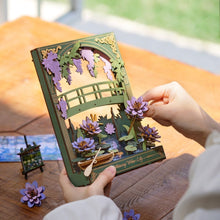 Cargar imagen en el visor de la galería, Puzzle 3D Lirio de Agua Brillante