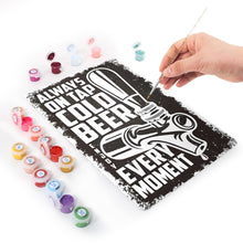 Cargar imagen en el visor de la galería, Pintar por Números Póster Metálico - Cerveza Fría en Blanco y Negro
