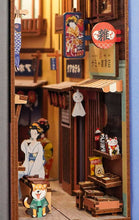 Cargar imagen en el visor de la galería, Book Nook - Tienda de Comestibles Japonesa