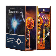 Cargar imagen en el visor de la galería, Book Nook - Interestelar
