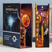 Cargar imagen en el visor de la galería, Book Nook - Interestelar