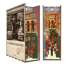 Cargar imagen en el visor de la galería, Book Nook - 84 Charing Cross Road
