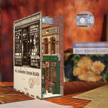 Cargar imagen en el visor de la galería, Book Nook - 84 Charing Cross Road