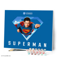 Cargar imagen en el visor de la galería, Superman con el escudo “S”
