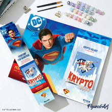 Cargar imagen en el visor de la galería, Superman - Krypto volando