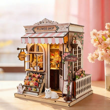 Cargar imagen en el visor de la galería, Casa Miniatura - Floristería Sweet Eaves Figured'Art