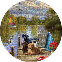 Cargar imagen en el visor de la galería, Puzzle de madera - Perros junto al lago