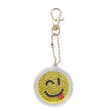 Cargar imagen en el visor de la galería, Colgante Carita Sonriente de Diamond Painting Conjunto de 5 piezas