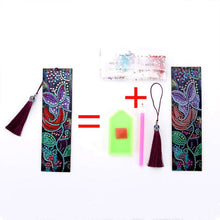 Cargar imagen en el visor de la galería, Marcapáginas Diamond Painting Flor con Mariposa