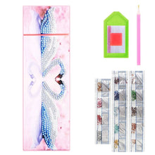Cargar imagen en el visor de la galería, Caja de Bolígrafo Diamond Painting Cisne Corazón