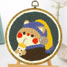 Cargar imagen en el visor de la galería, Punch Needle Chica con té de perlas