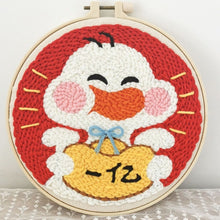 Cargar imagen en el visor de la galería, Punch Needle Patito afortunado