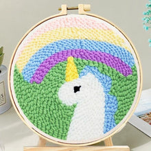 Cargar imagen en el visor de la galería, Punch Needle Unicornio pastel y arco iris